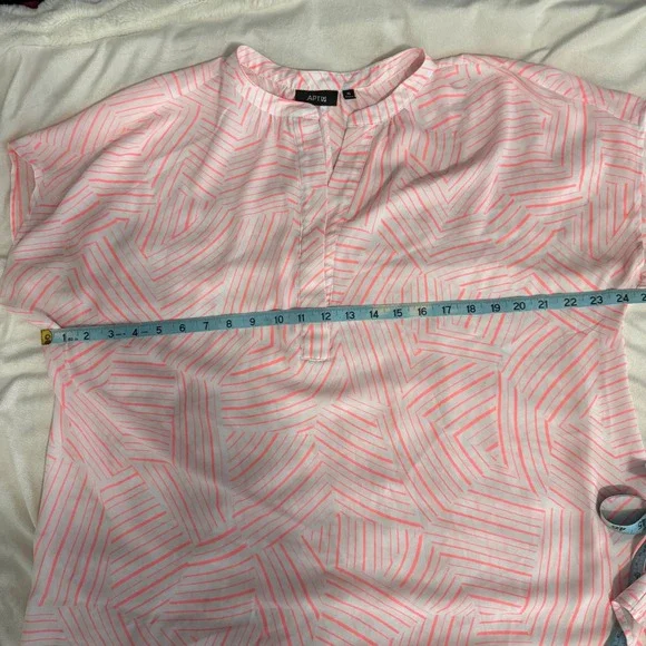 APT 9 Womens Pink White Geometric Print Short Sleeve V Neck Top Size X Large - Picture 6 of 9